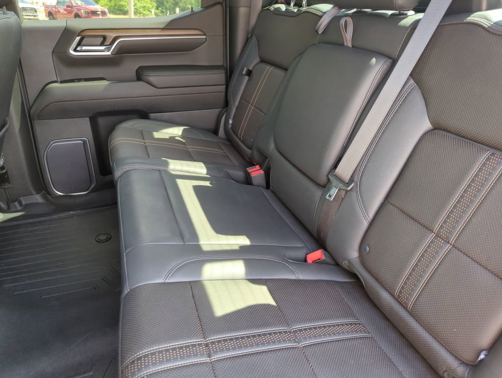 Used 2024 Chevrolet Silverado 1500 High Country w/ Max Trailering Package AWD/4WD image 30