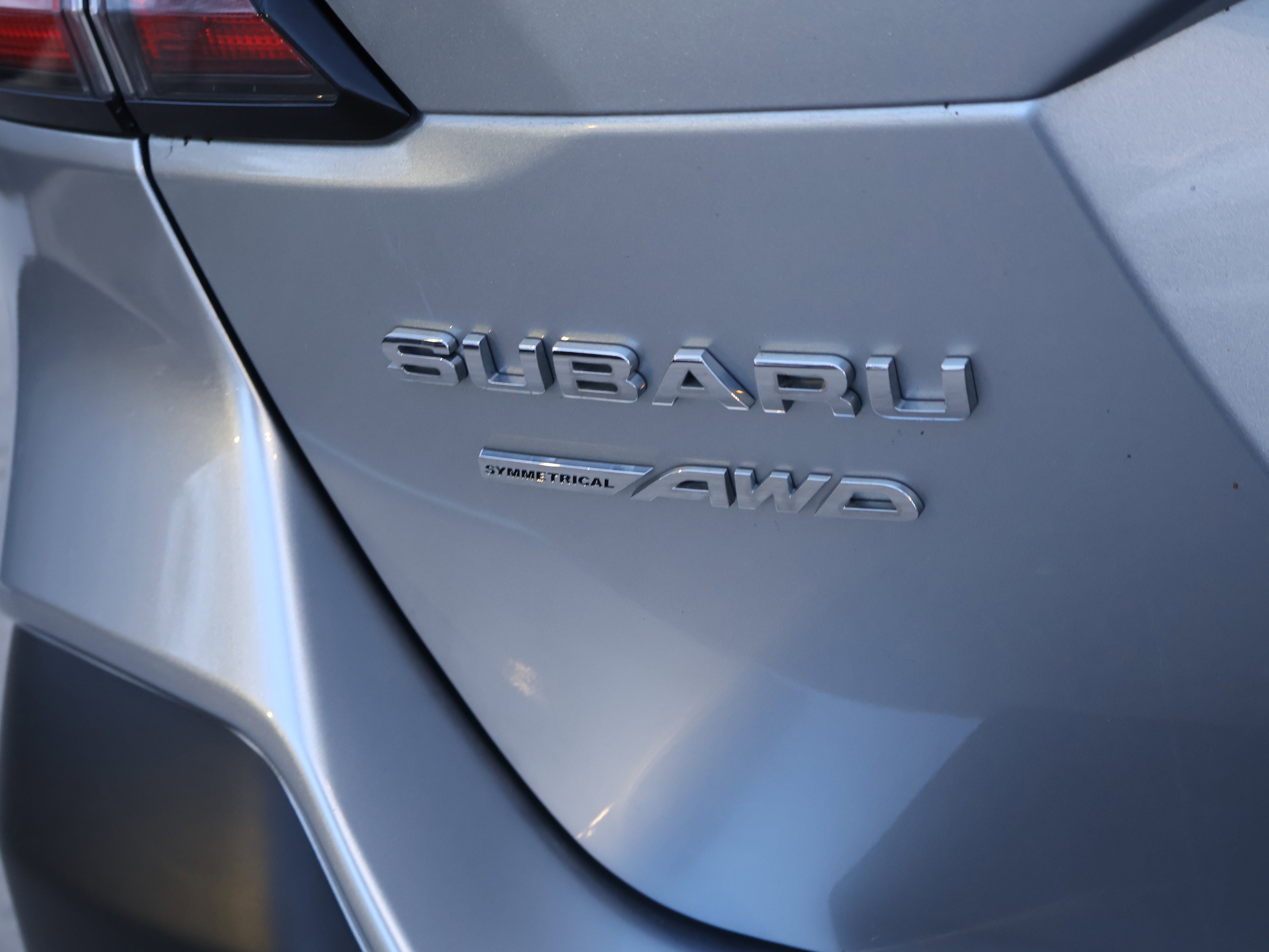 Used 2021 Subaru Outback Premium image 19