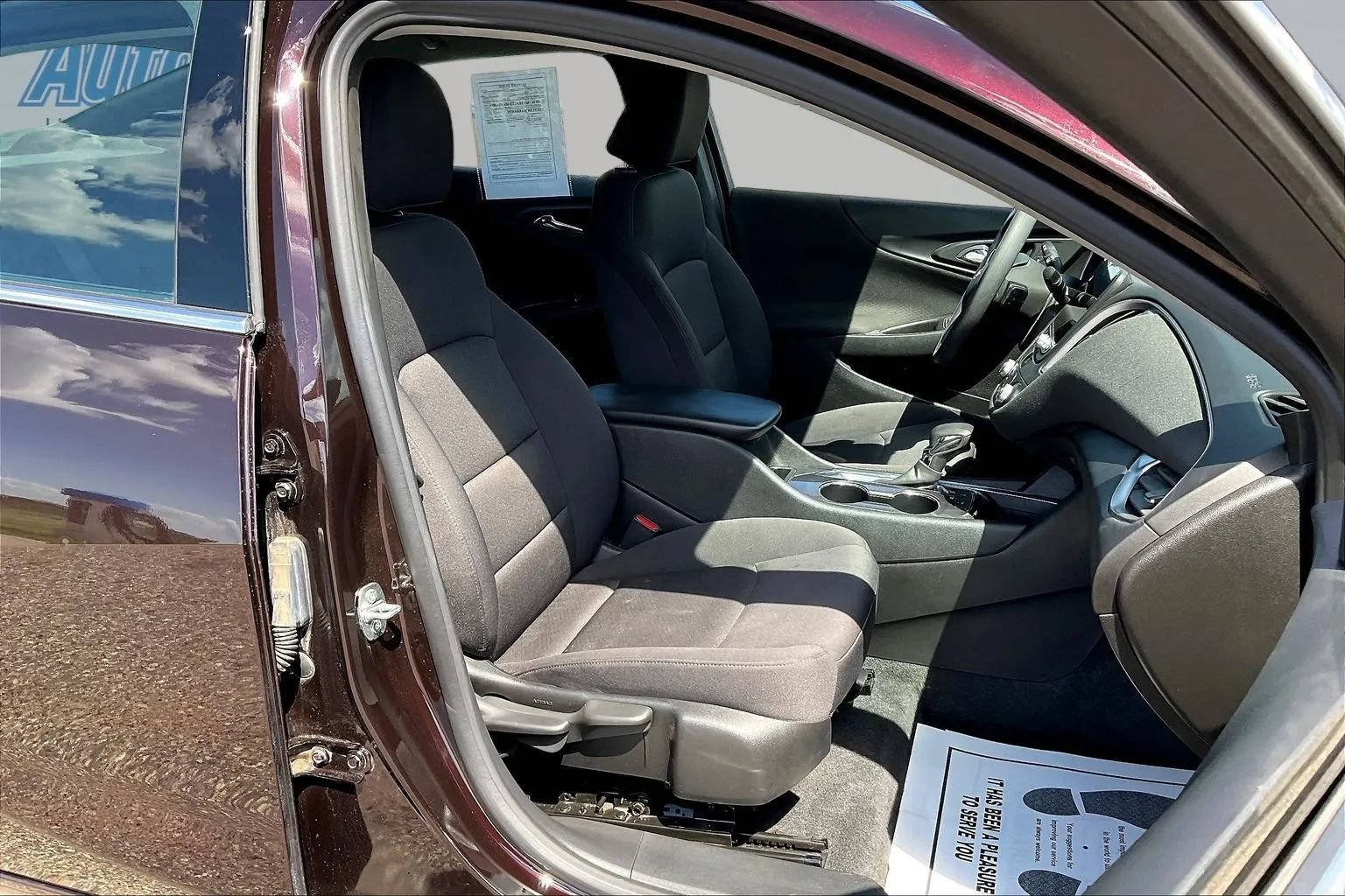 Used 2021 Chevrolet Malibu LS w/ Driver Confidence Package II FWD image 32