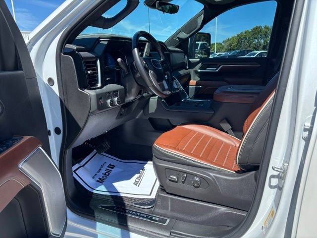 Certified 2024 GMC Sierra 3500 Denali Ultimate AWD/4WD image 11