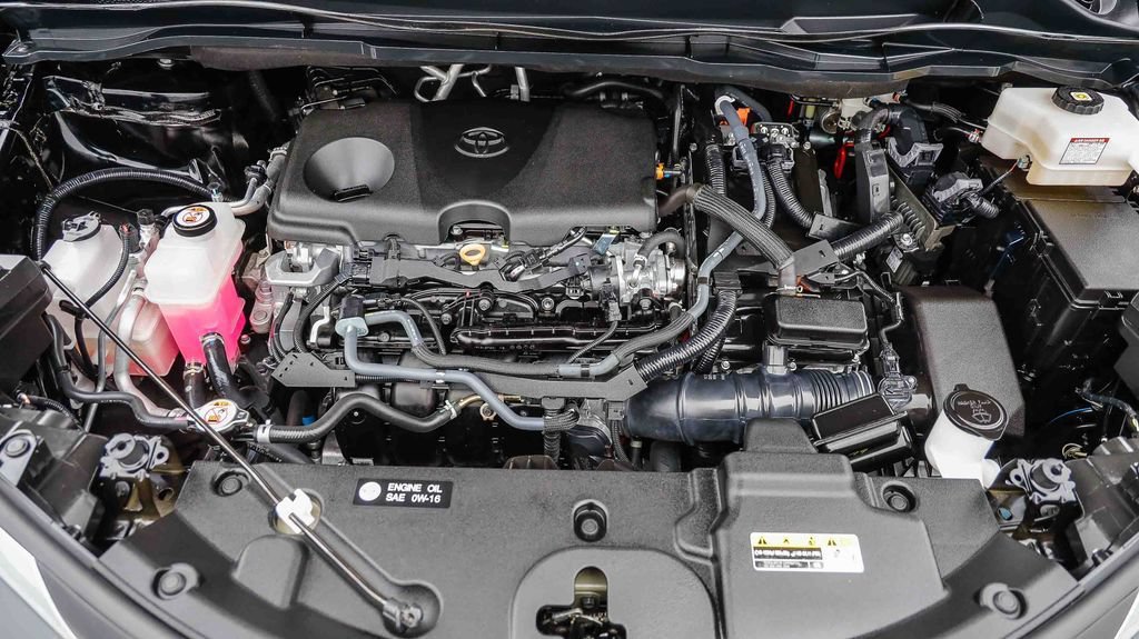 Used 2024 Toyota Sienna XLE w/ XLE Plus Package FWD image 33