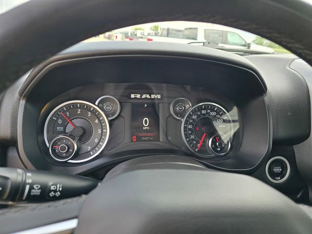 Used 2025 RAM 1500 Big Horn AWD/4WD image 24
