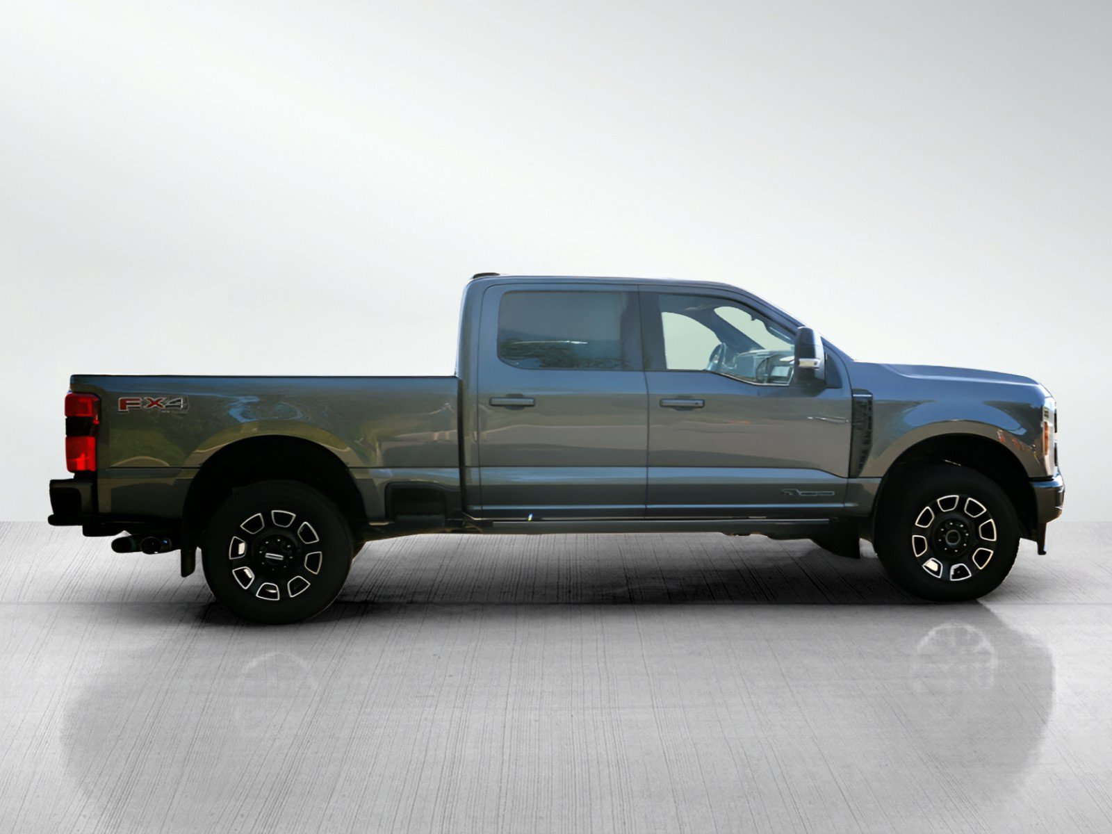 Used 2026 Ford F350 Platinum AWD/4WD image 6