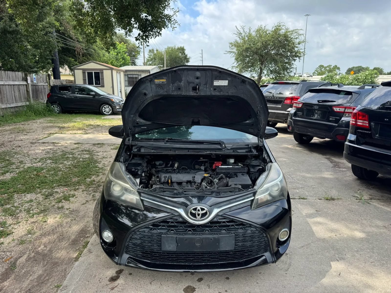Used 2015 Toyota Yaris SE FWD image 10