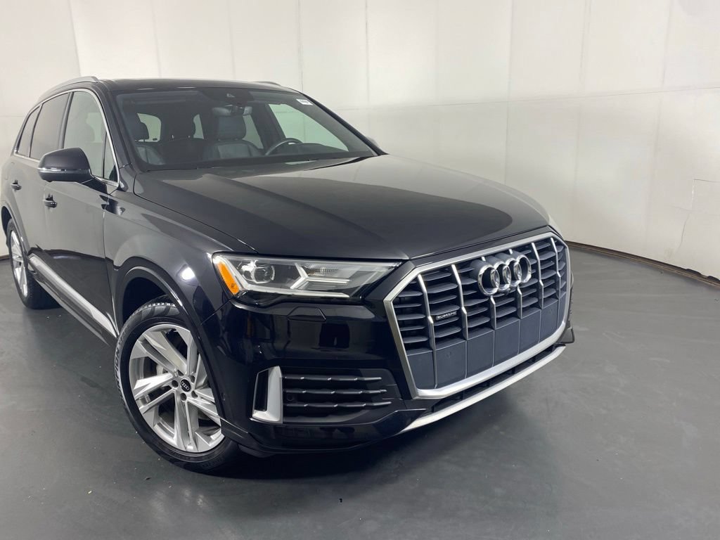 Used 2021 Audi Q7 2.0T Premium Plus AWD/4WD image 3