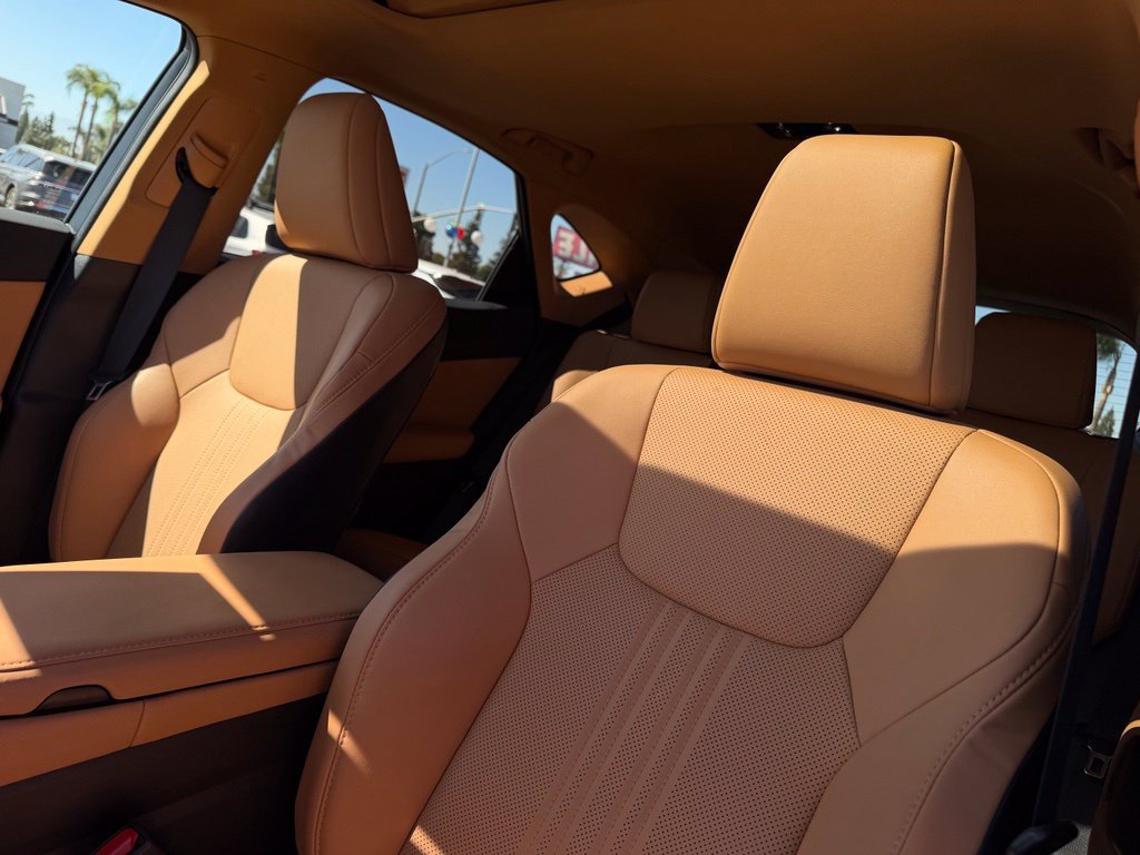 Used 2025 Lexus NX 250 AWD w/ Cold Area Package image 17