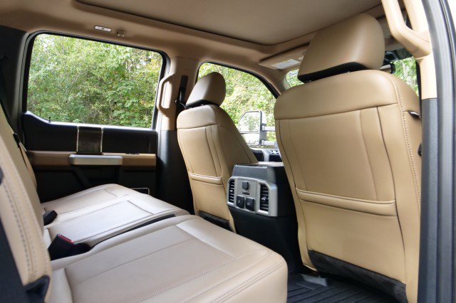 Used 2022 Ford F250 Lariat w/ Tremor Off-Road Package image 40