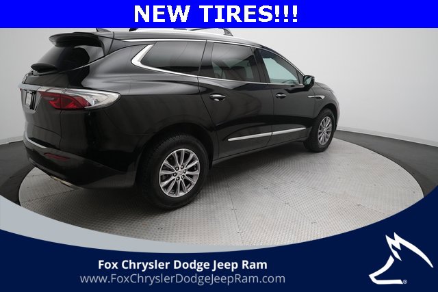 Used 2024 Buick Enclave Essence w/ LPO, Floor Liner Package image 36