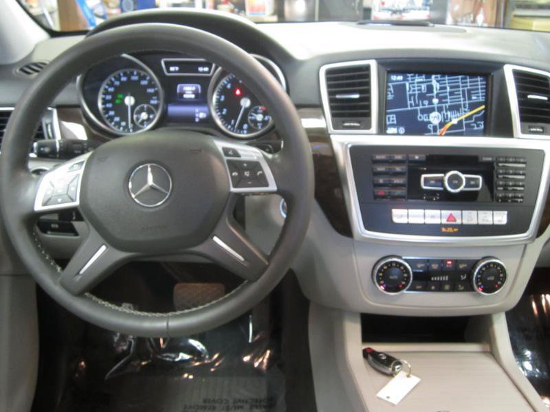 Used 2014 Mercedes-Benz ML 350 4MATIC image 9