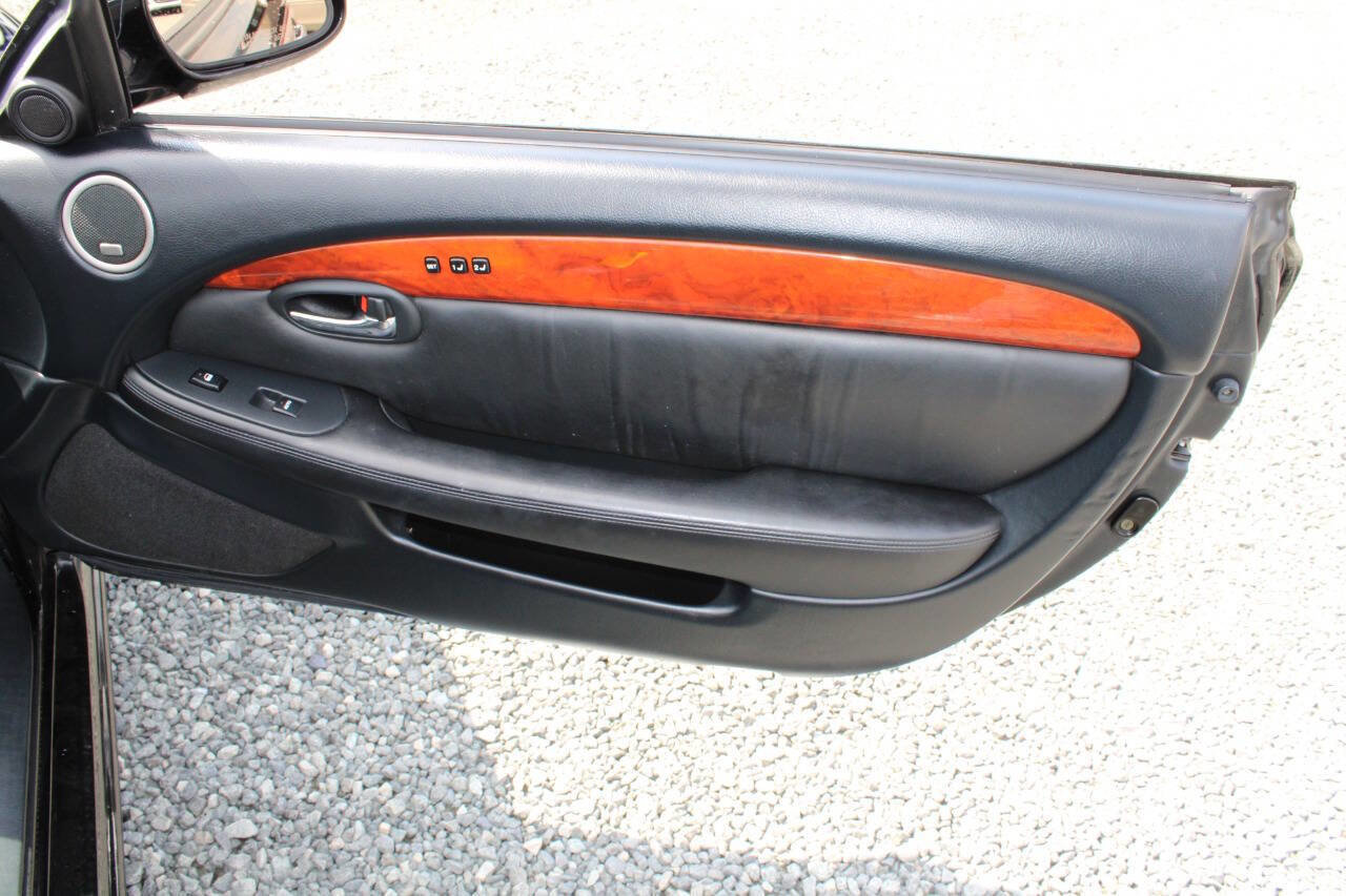 Used 2002 Lexus SC 430 Convertible RWD image 29