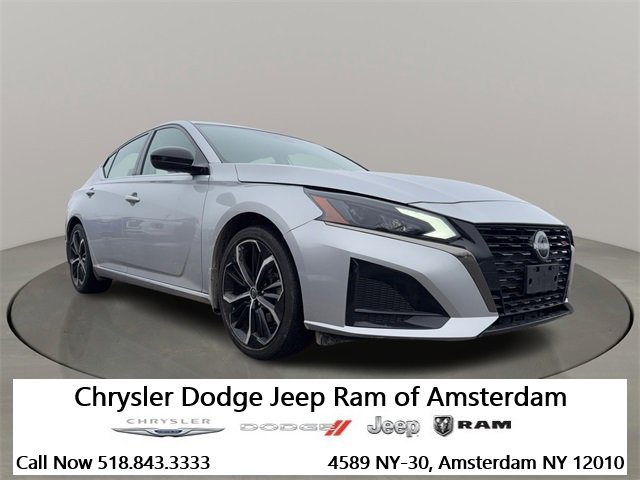 Used 2023 Nissan Altima 2.5 SR
