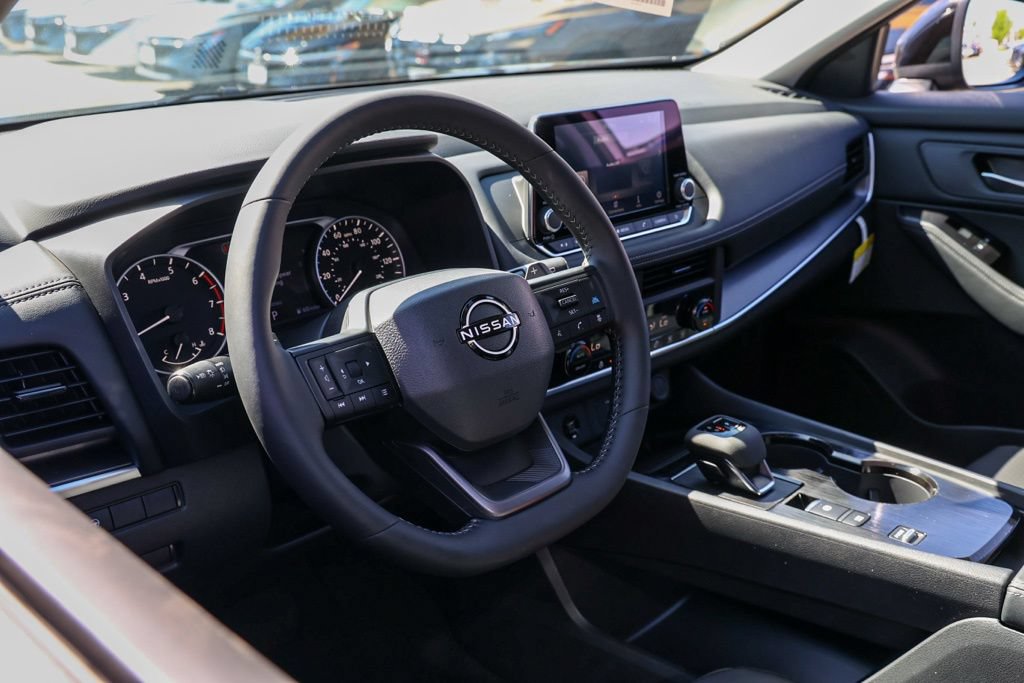 New 2026 Nissan Rogue Dark Armor FWD image 14