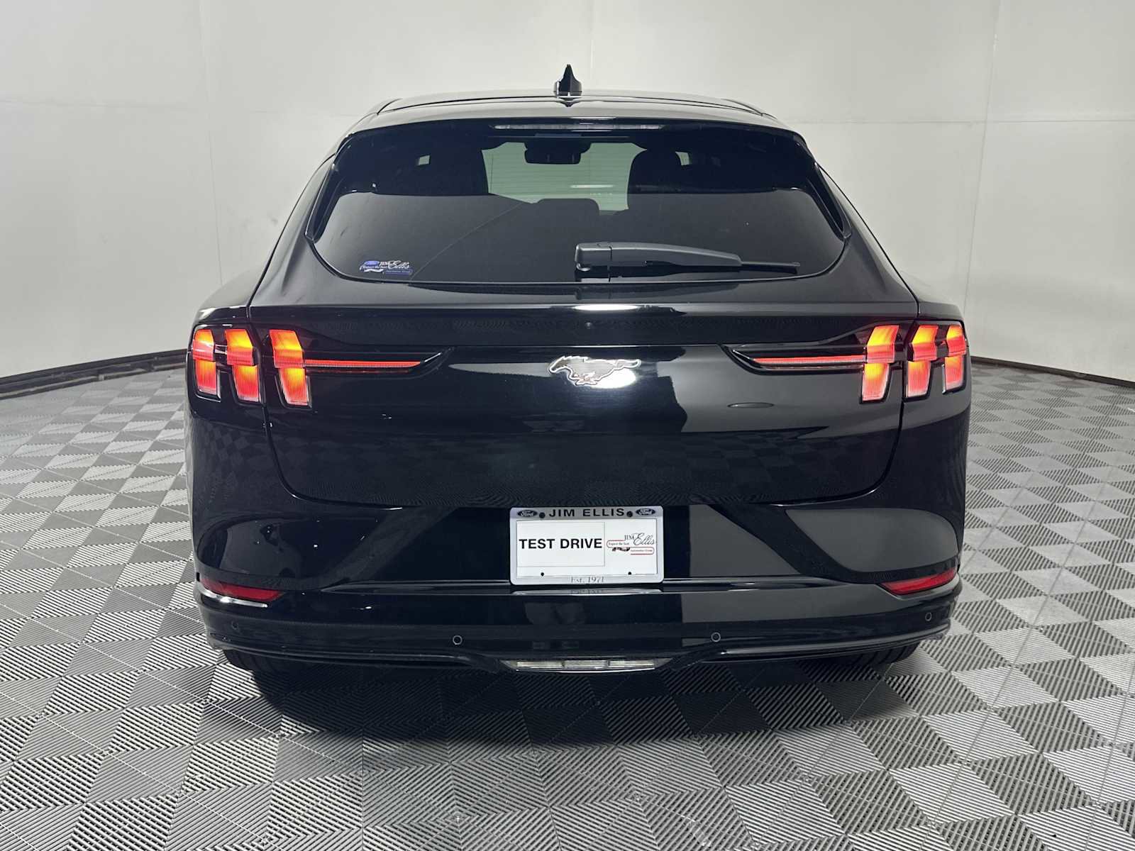 Used 2024 Ford Mustang Mach-E Premium RWD image 10