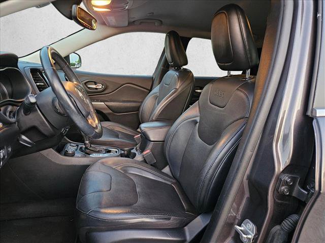 Used 2020 Jeep Cherokee Limited AWD/4WD image 14