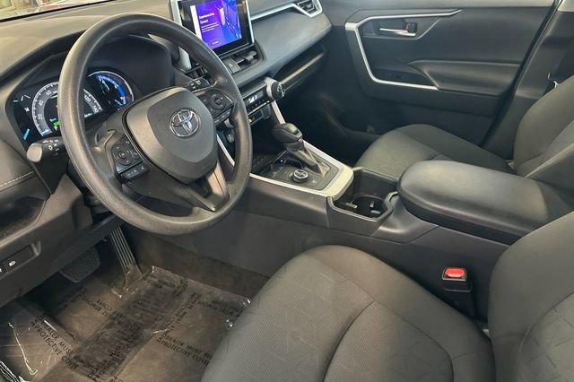 Certified 2025 Toyota RAV4 XLE AWD/4WD image 12