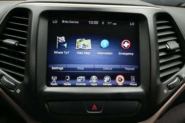 Certified 2017 Jeep Cherokee High Altitude AWD/4WD image 36