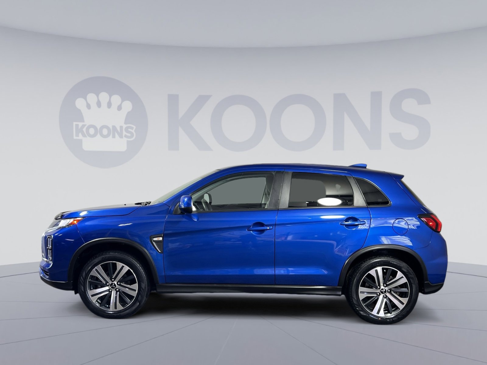 Used 2021 Mitsubishi Outlander Sport ES image 2