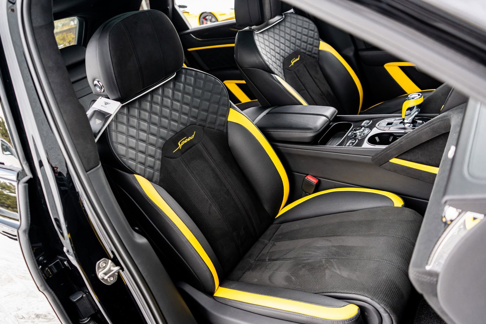 Used 2023 Bentley Bentayga Speed image 43