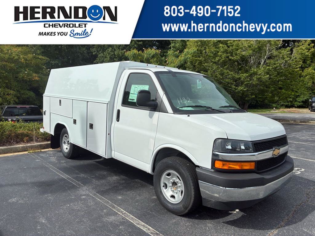 New 2026 Chevrolet Express 3500 w/ Power Convenience Package