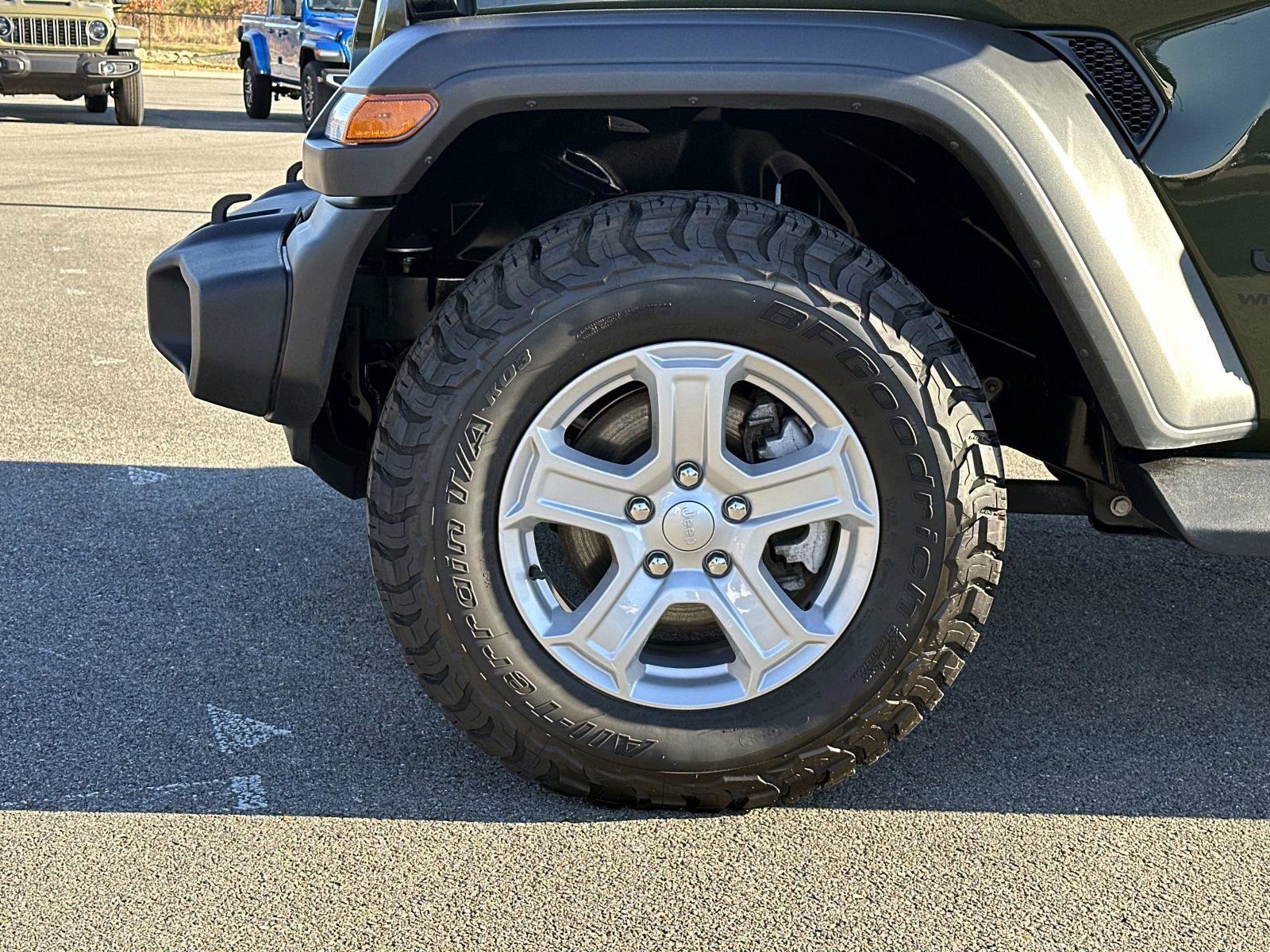 Certified 2023 Jeep Wrangler Sport S image 11