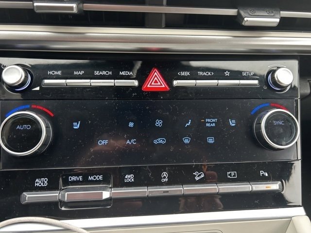 Used 2025 Hyundai Santa Fe SEL image 25