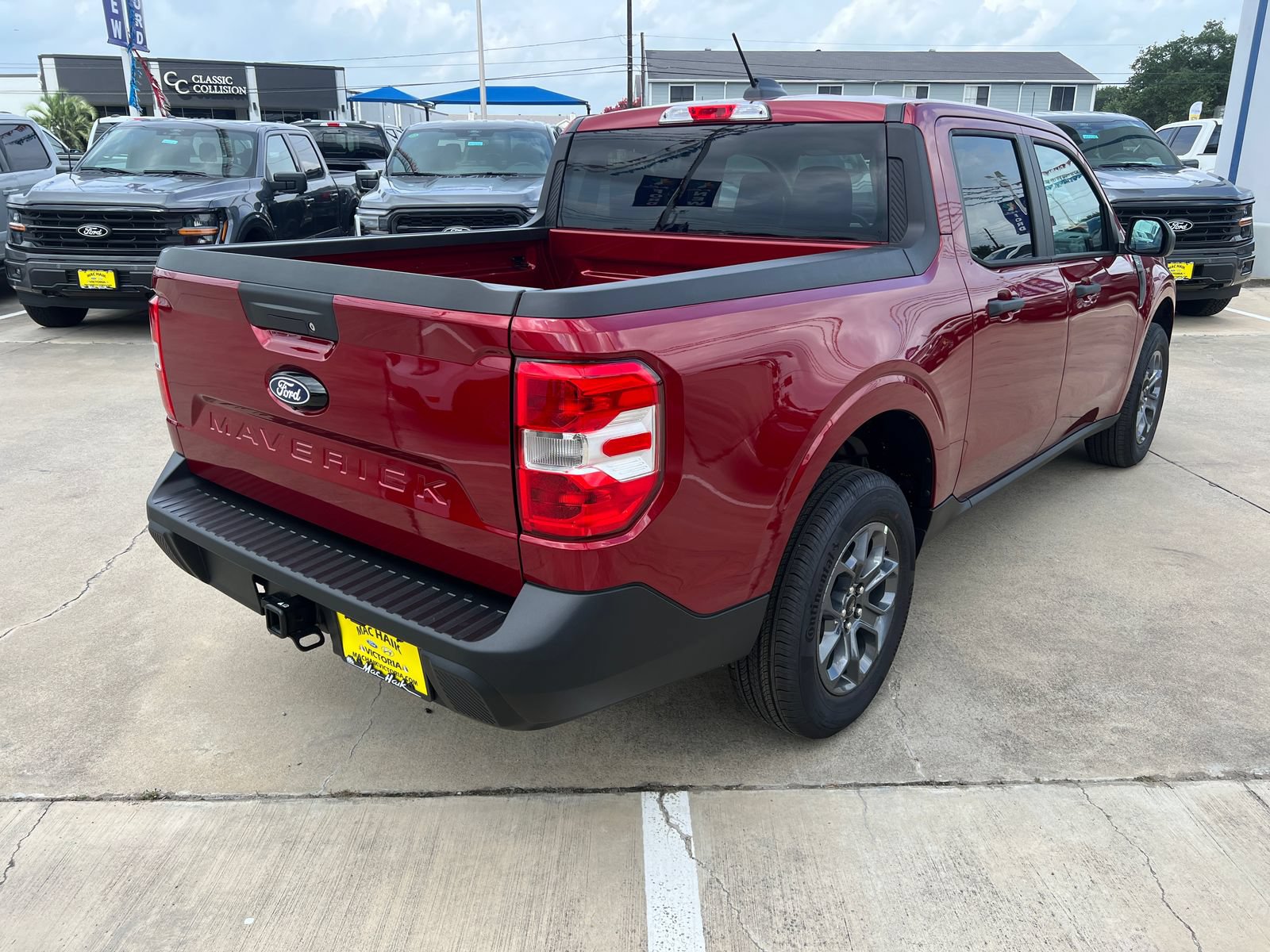 New 2026 Ford Maverick XLT FWD image 3