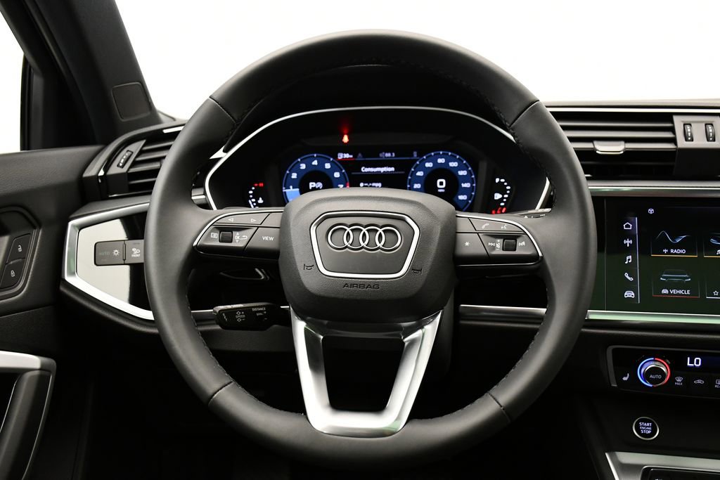 Used 2025 Audi Q3 2.0T Premium w/ Convenience Package image 79