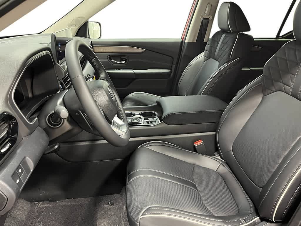 Used 2026 Honda Pilot Elite image 10