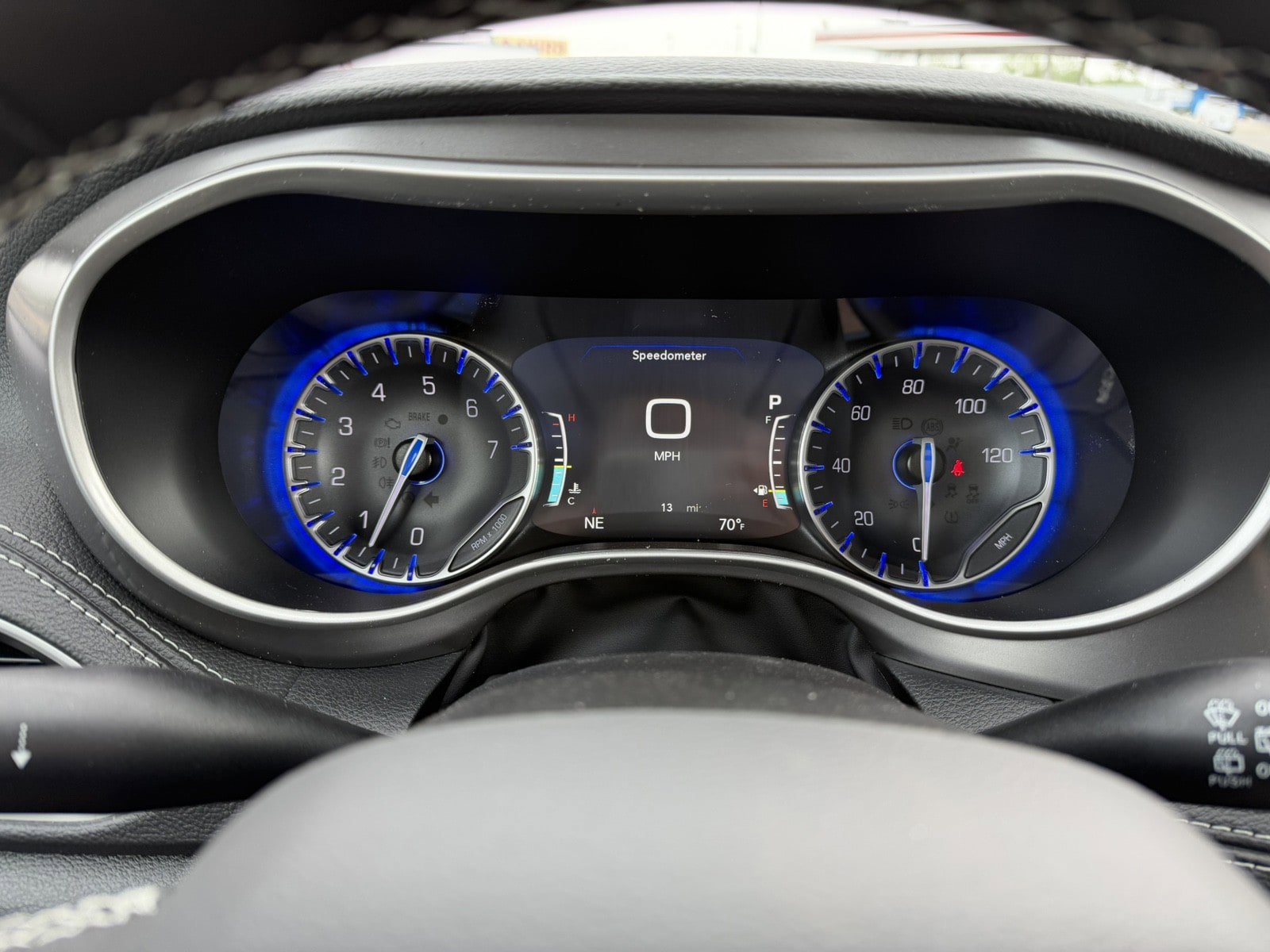 New 2026 Chrysler Pacifica Select FWD image 20