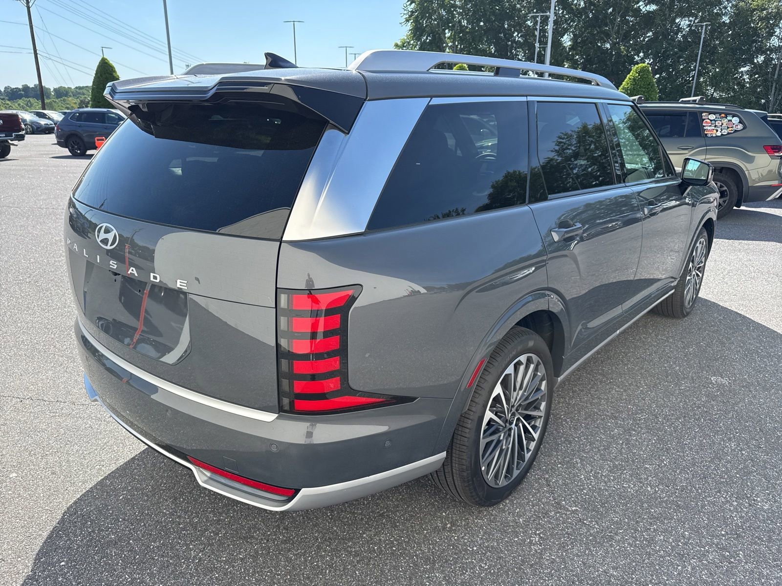 Used 2026 Hyundai Palisade Calligraphy FWD image 7