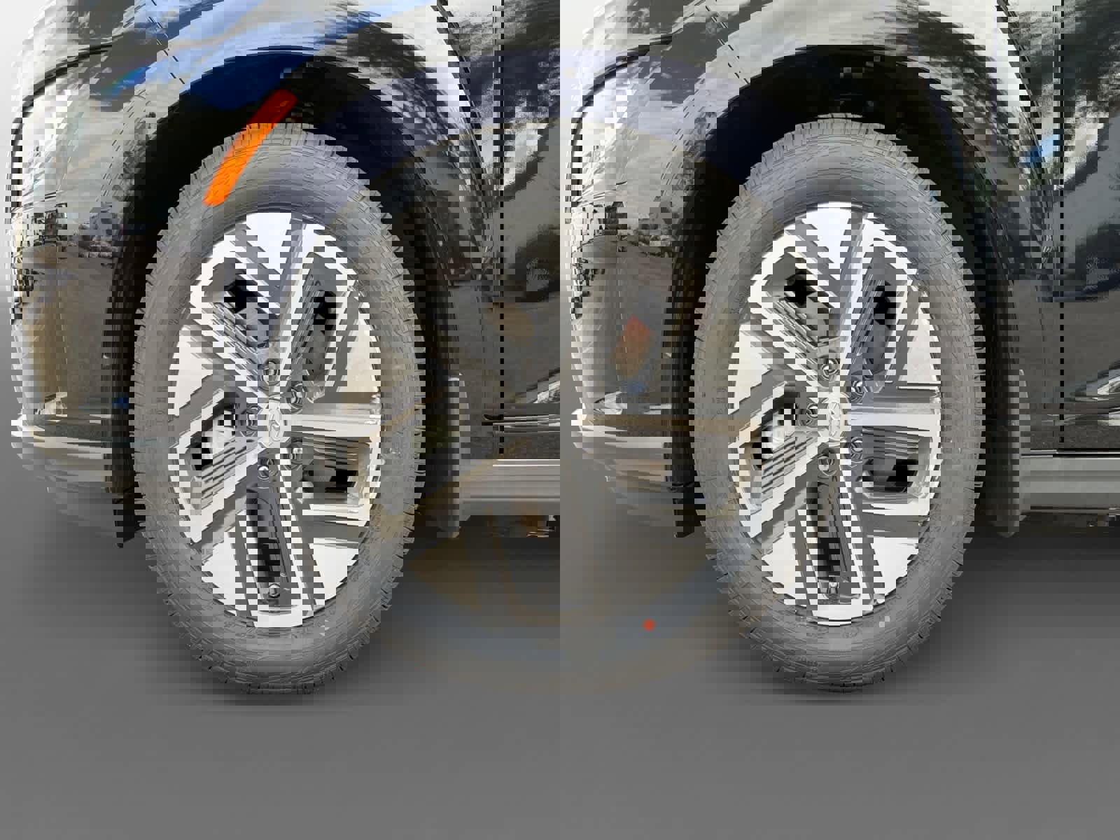 Certified 2023 Hyundai Kona Limited image 17