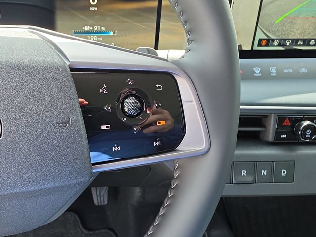 New 2026 Nissan Leaf SV+ w/ Floor Mat Package (SV+) FWD image 28