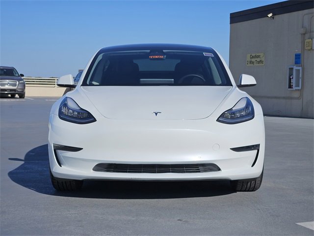 Used 2020 Tesla Model 3 Standard Range Plus image 2
