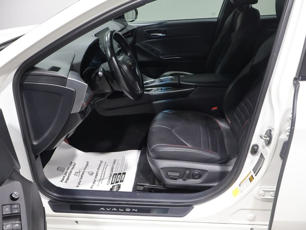 Used 2020 Toyota Avalon TRD FWD image 10