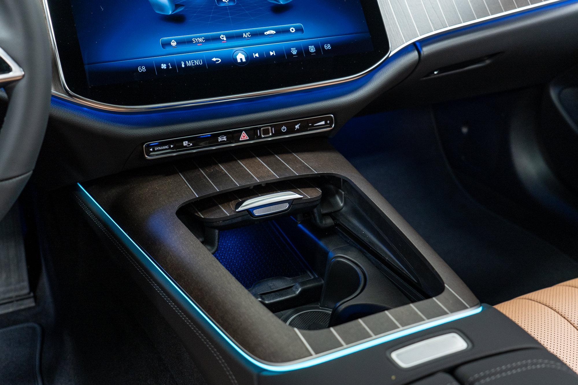 New 2026 Mercedes-Benz E 450 4MATIC Sedan image 20