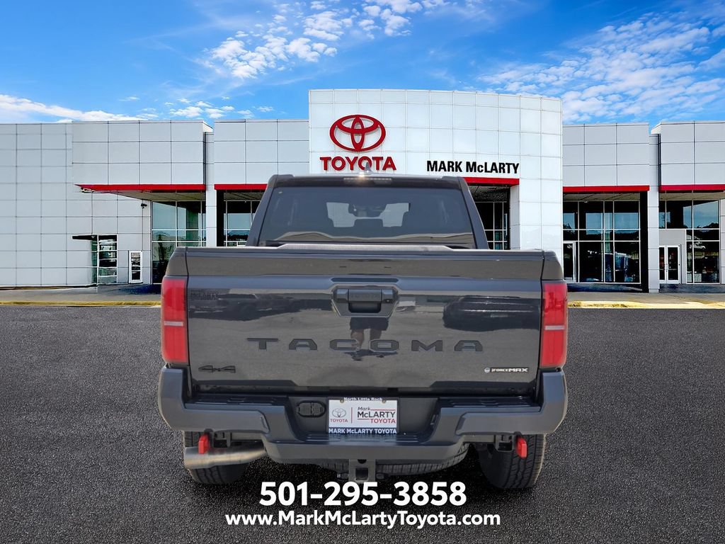 Used 2025 Toyota Tacoma TRD Off-Road AWD/4WD image 4