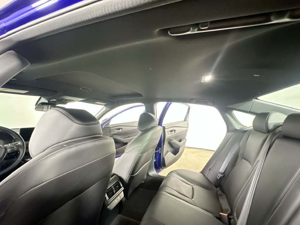 Used 2025 Honda Accord Sport image 15