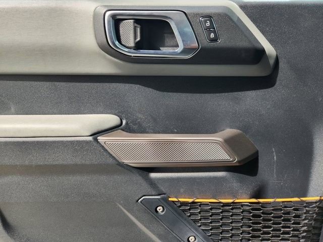 Used 2023 Ford Bronco Badlands image 21