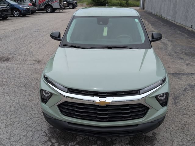 Used 2025 Chevrolet TrailBlazer LS w/ LS Convenience Package FWD image 21
