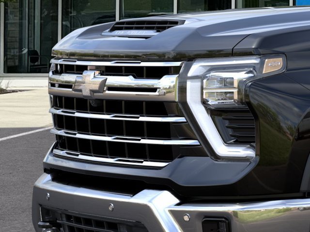 New 2026 Chevrolet Silverado 3500 LTZ w/ LTZ Plus Package AWD/4WD image 13