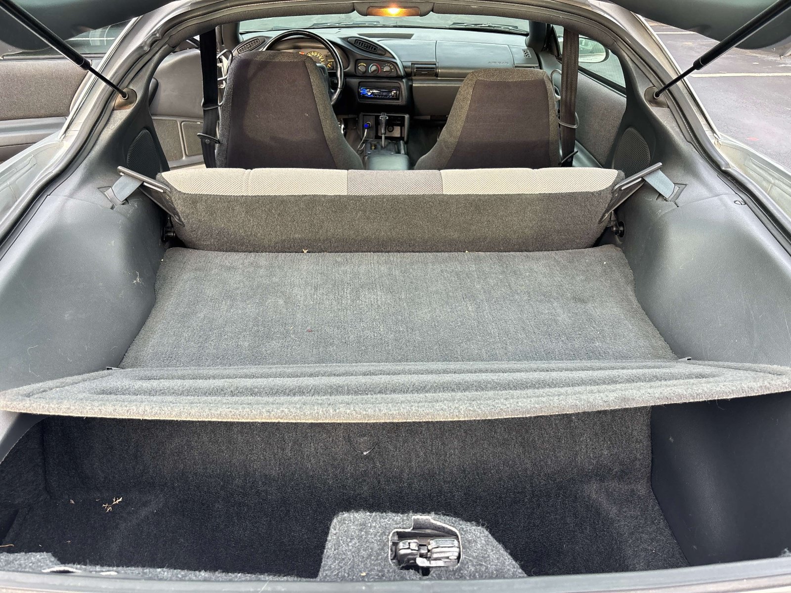 Used 1993 Chevrolet Camaro LT RWD image 18