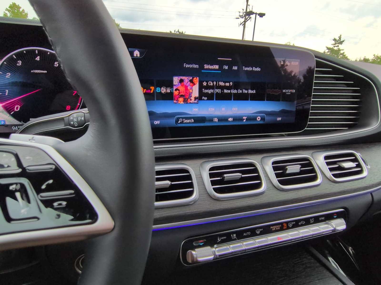 Used 2026 Mercedes-Benz GLE 450 4MATIC image 30