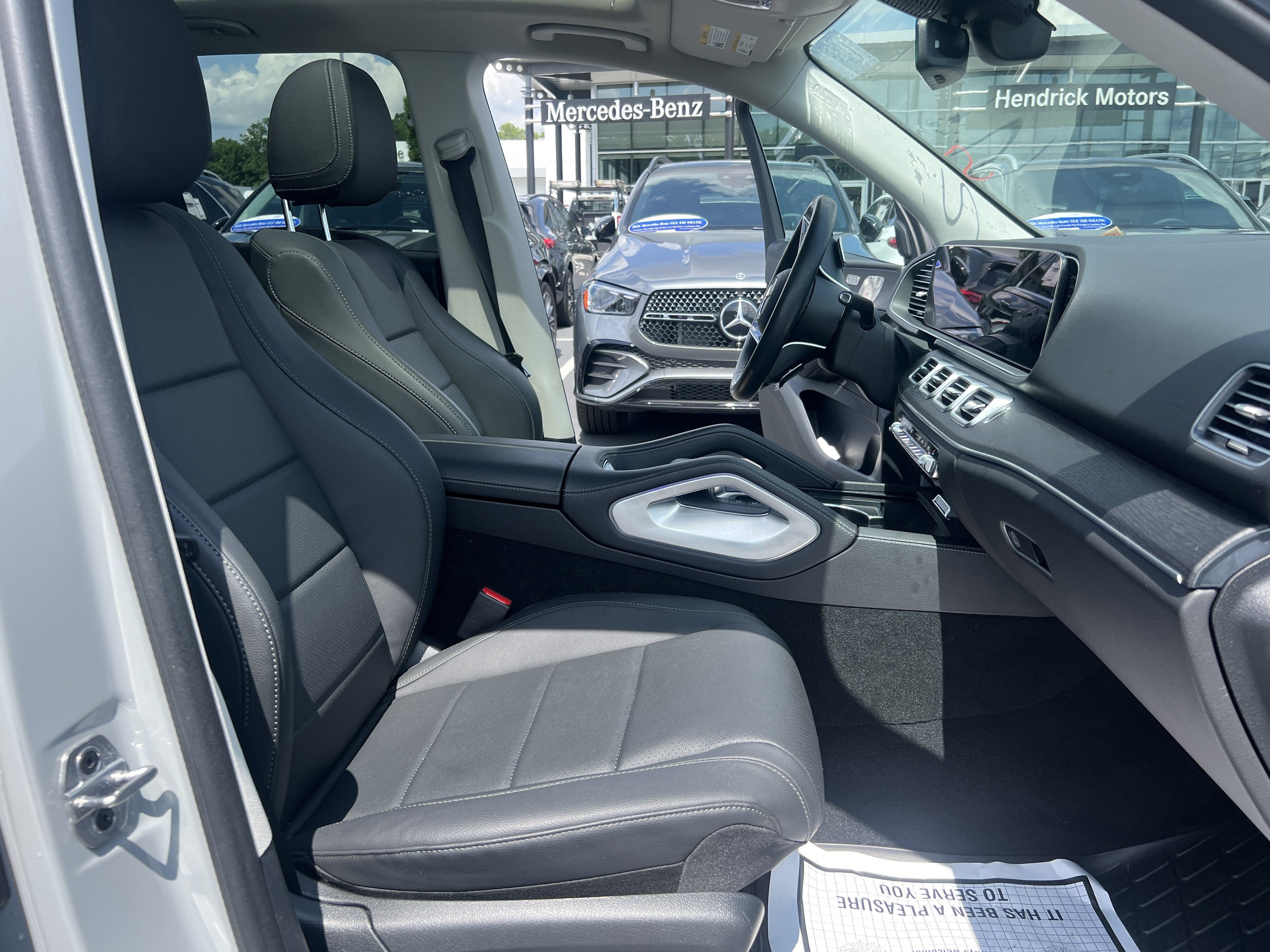 Certified 2024 Mercedes-Benz GLE 450 4MATIC w/ AMG Line Exterior image 35