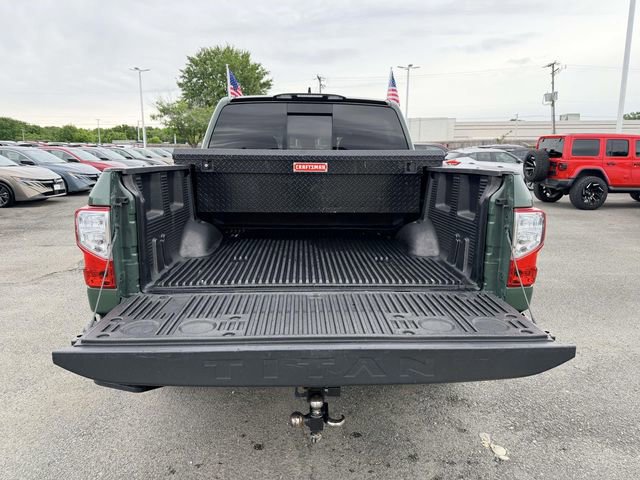 Used 2024 Nissan Titan SV w/ SV Bronze Edition Package AWD/4WD image 12