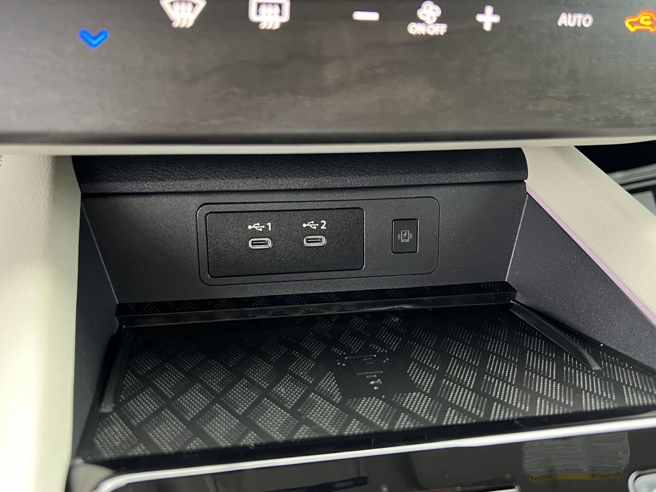 Certified 2025 Nissan Murano Platinum w/ Cargo Package image 19