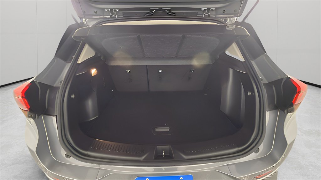 Used 2021 Buick Encore GX Preferred w/ Sport Touring Package image 32