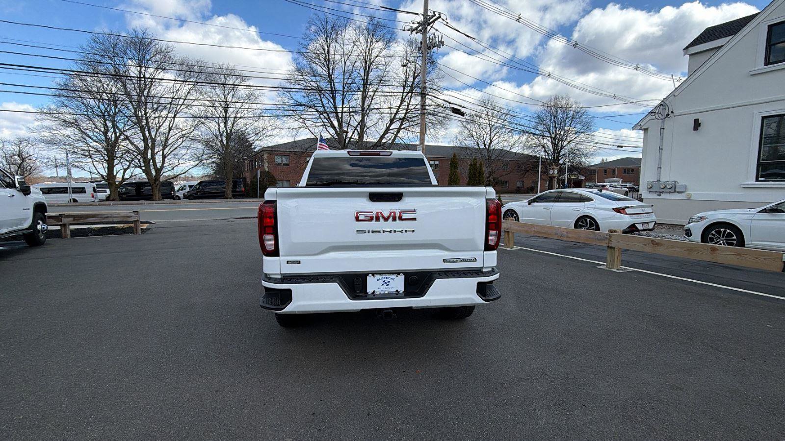 New 2026 GMC Sierra 1500 Elevation image 6