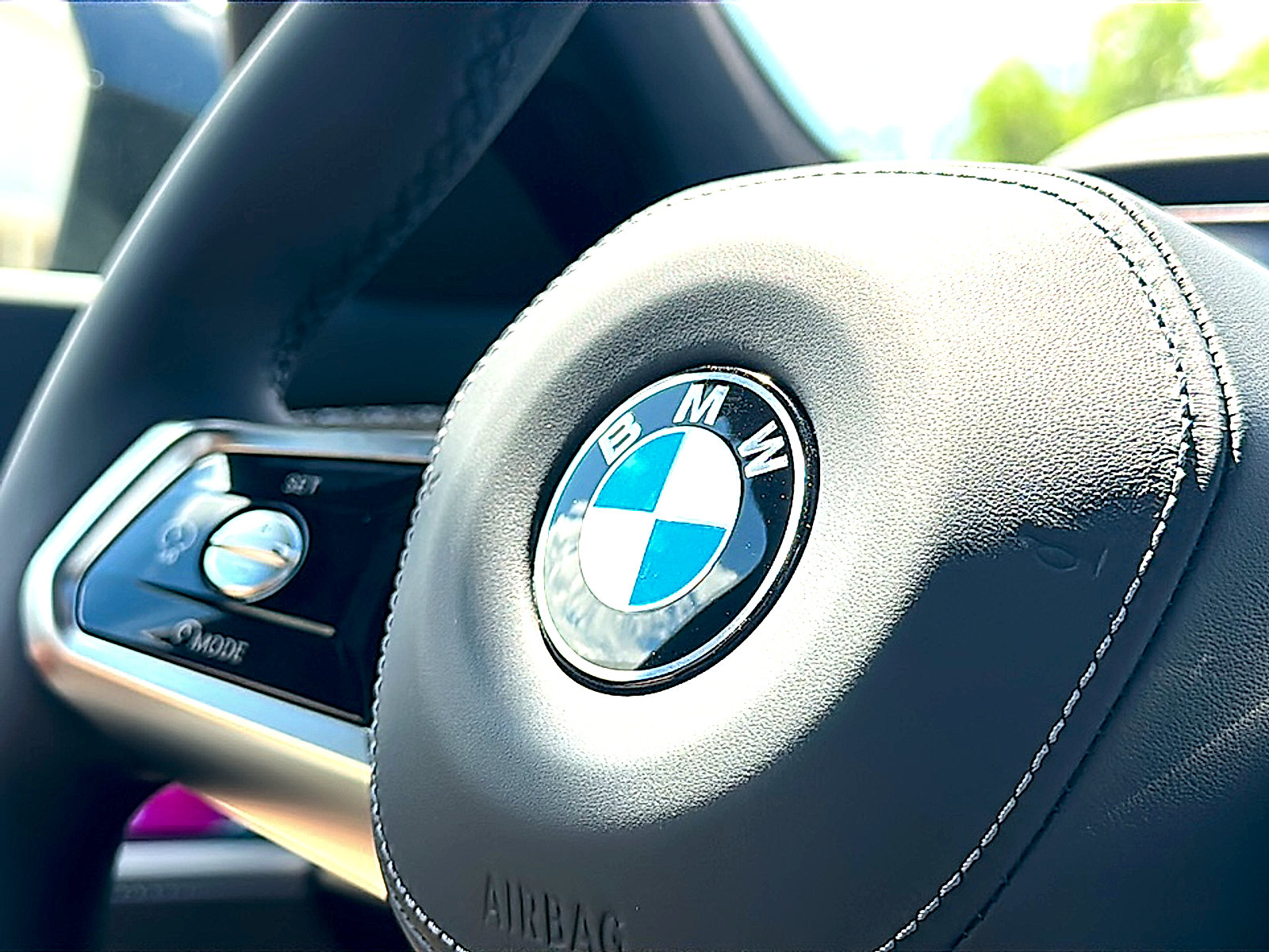 New 2026 BMW 740i w/ Premium Package RWD image 21