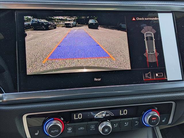 New 2025 Audi Q3 2.0T Premium image 12