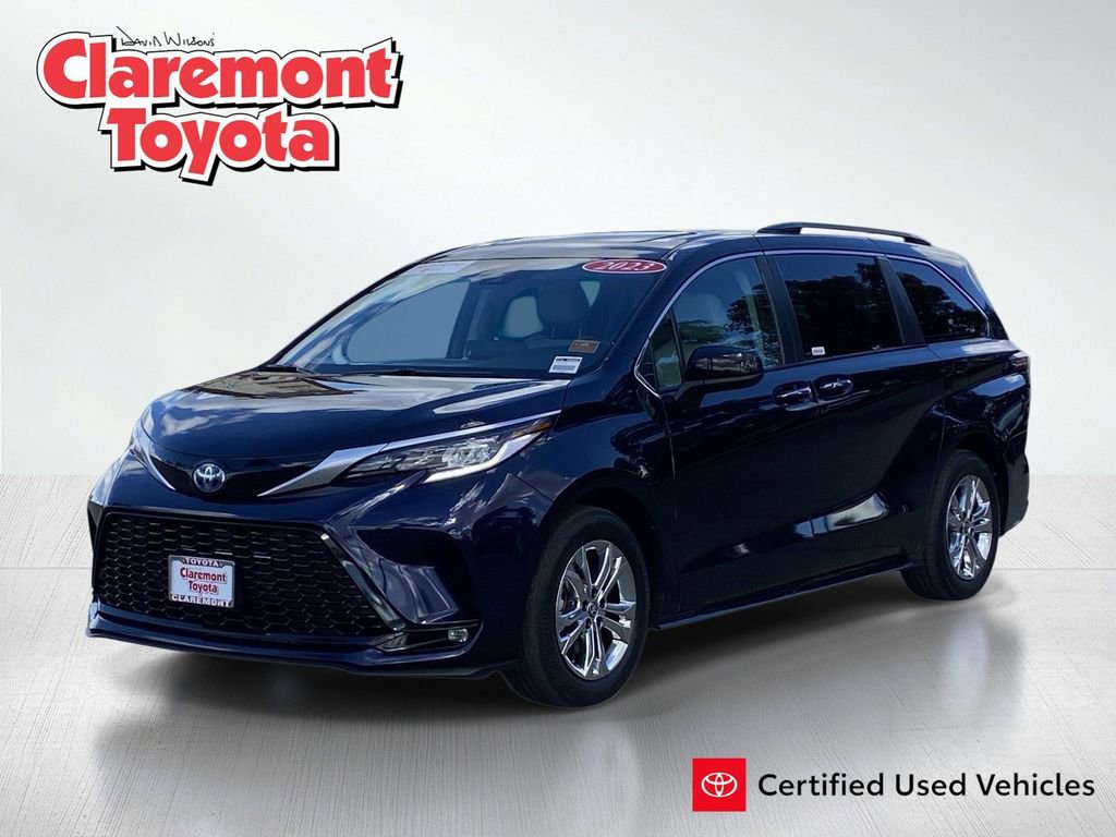 Certified 2023 Toyota Sienna XSE w/ XSE Plus Package image 1